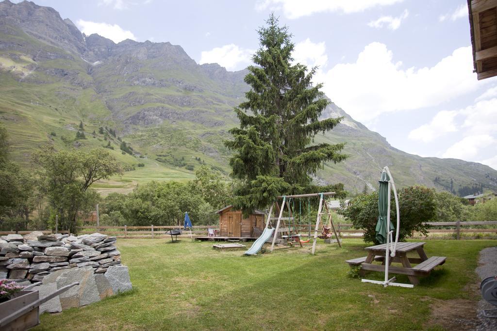 Chalet l'aubépine résidence B&B Bessans Habitación foto